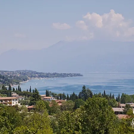 Vista Lago